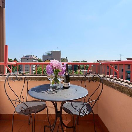 דירות מילאנו -Luminosa 5 Stars With Balcony- Wifi Netflix 15 Minutes From Duomo מראה חיצוני תמונה